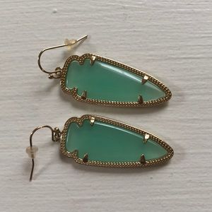 Kendra Scott Sky earring in Gold and Chalcedony